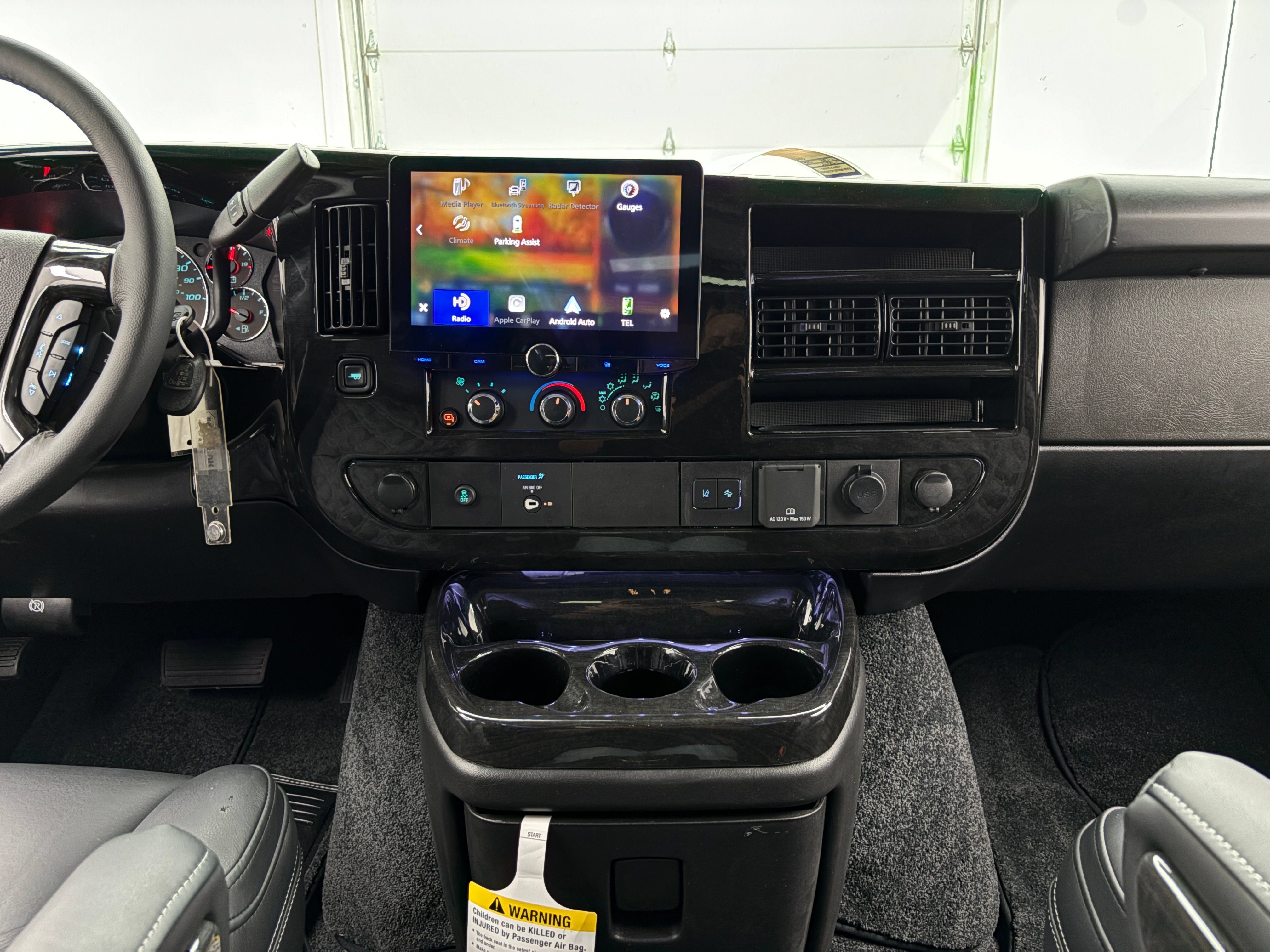 New 2026 GMC Savana 2500 w/ Driver Convenience Package RWD image 28