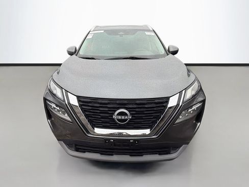 Used 2023 Nissan Rogue SV w/ SV Premium B Package AWD/4WD image 2