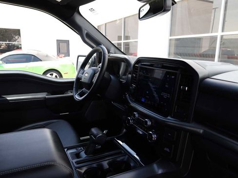 Used 2025 Ford F150 Lariat w/ Equipment Group 501A Mid AWD/4WD image 12