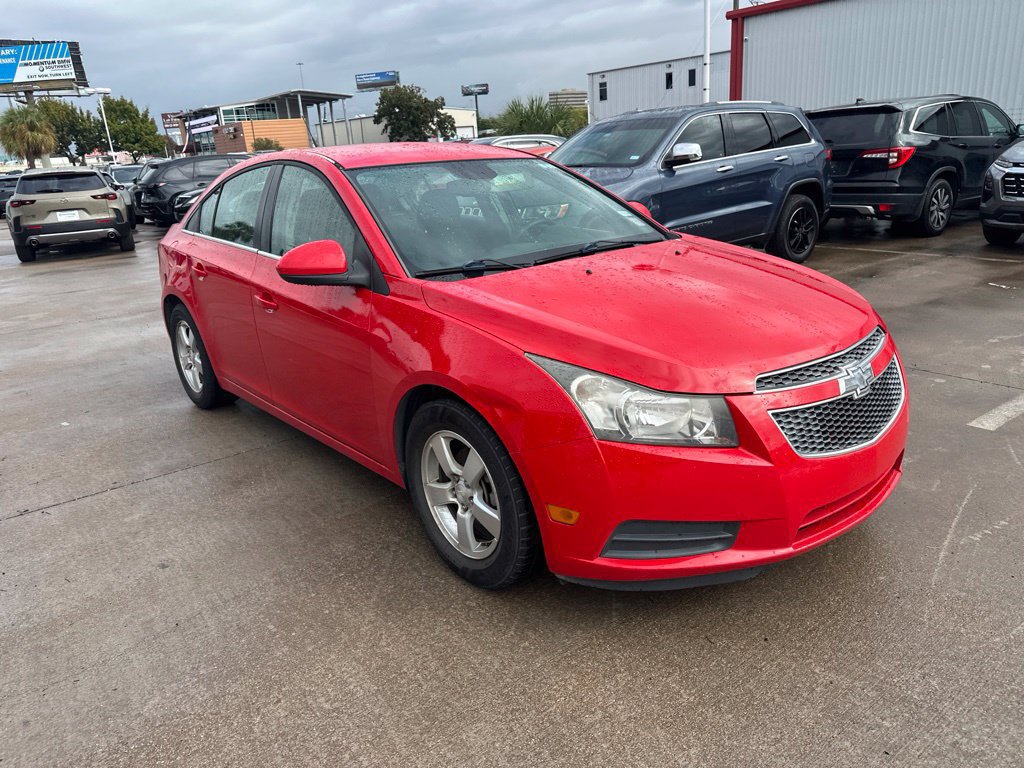 Used 2014 Chevrolet Cruze LT FWD image 3