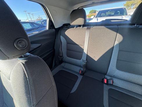 Used 2025 Chevrolet TrailBlazer LT image 37