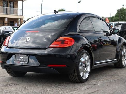 Used 2013 Volkswagen Beetle 2.5 Fender FWD image 14