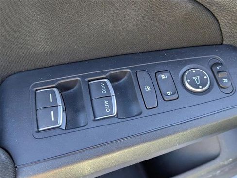 Used 2023 Honda Civic Sport image 7