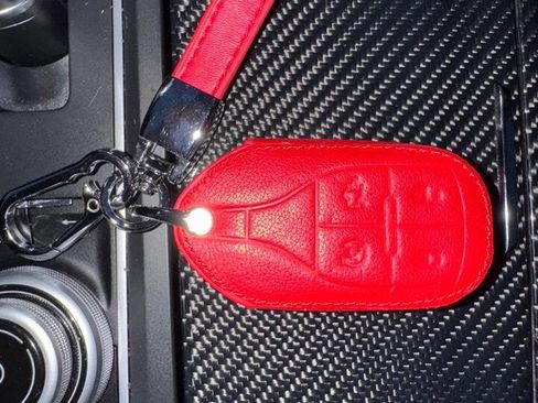 Used 2018 Maserati Levante image 47