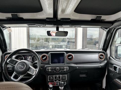 Used 2021 Jeep Gladiator Mojave image 7