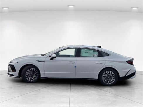 New 2026 Hyundai Sonata Limited image 7