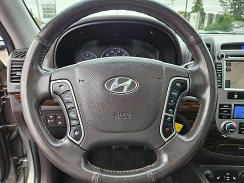 Used 2012 Hyundai Santa Fe Limited w/ Navigation Pkg 4 FWD image 20
