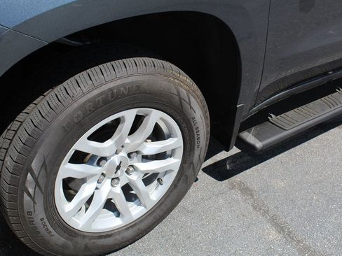 Used 2019 Chevrolet Silverado 1500 RST w/ All-Star Edition image 17