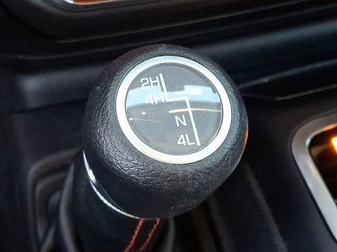 Used 2018 Jeep Wrangler Unlimited Rubicon image 25