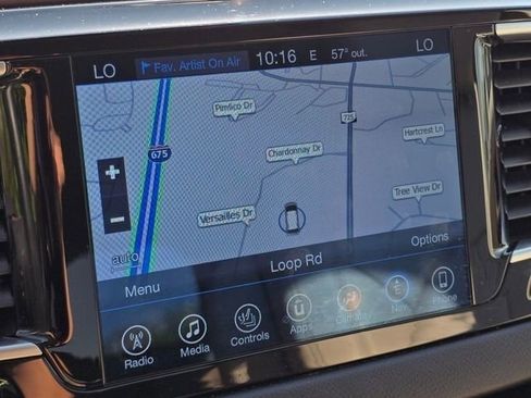 Used 2017 Chrysler Pacifica Touring-L Plus w/ Advanced Safetytec Group FWD image 6