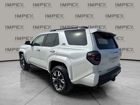 Used 2025 Toyota 4Runner TRD Sport image 3