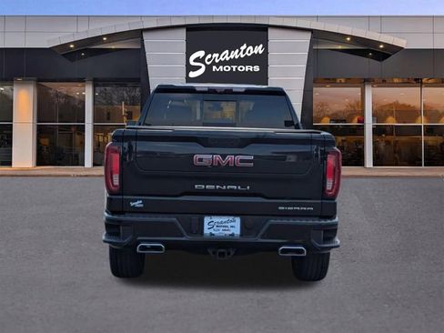 Certified 2021 GMC Sierra 1500 Denali w/ Denali Ultimate Package AWD/4WD image 4