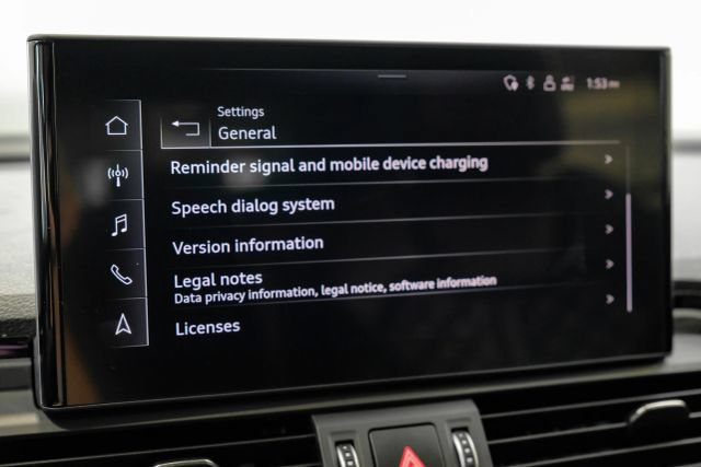 Used 2021 Audi SQ5 Premium Plus w/ Premium Plus Package AWD/4WD image 38