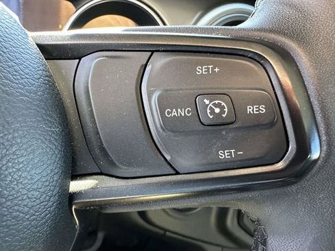 Used 2023 Jeep Wrangler Unlimited w/ Cold Weather Group AWD/4WD image 25