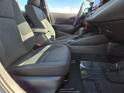 Certified 2025 Toyota Corolla LE image 15