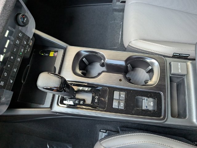 New 2026 Subaru Outback Limited AWD/4WD image 14