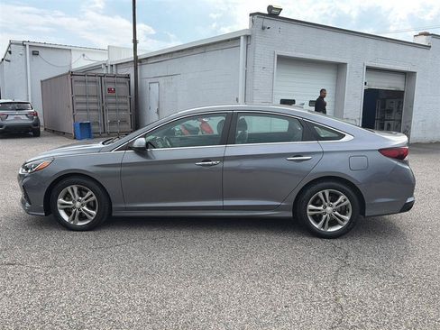 Used 2018 Hyundai Sonata SEL FWD image 2