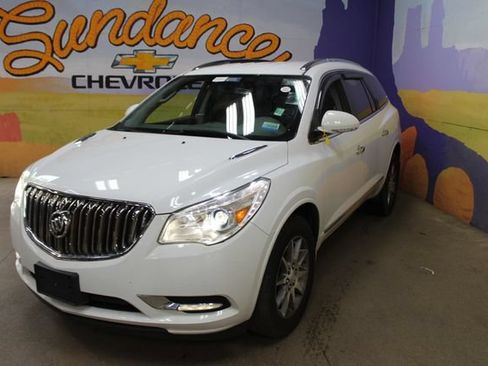 Used 2017 Buick Enclave Convenience FWD image 7