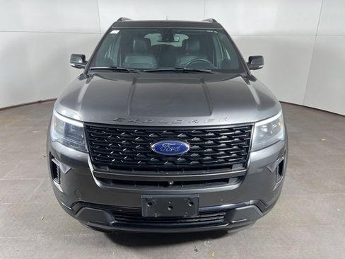 Used 2018 Ford Explorer Sport w/ Equipment Group 401A image 2