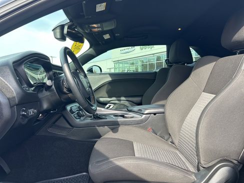 Certified 2023 Dodge Challenger GT image 10