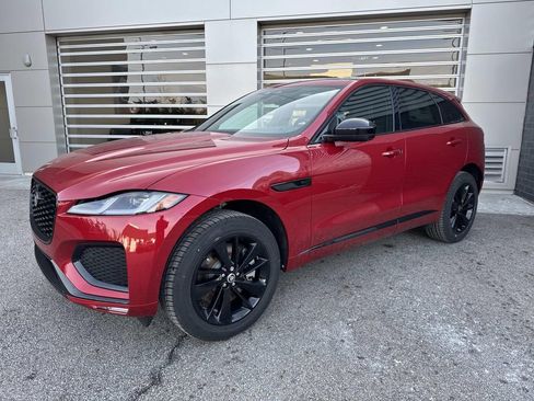 New 2026 Jaguar F-PACE R-Dynamic S image 3