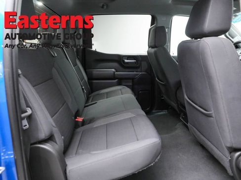 Used 2022 Chevrolet Silverado 1500 Custom image 22