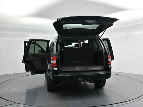 Used 2009 Ford Explorer Limited image 29