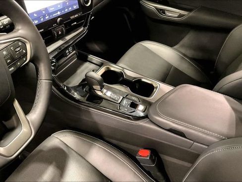 Used 2024 Lexus NX 250 FWD w/ Cold Area Package image 17