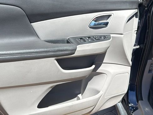 Used 2016 Honda Odyssey SE image 23