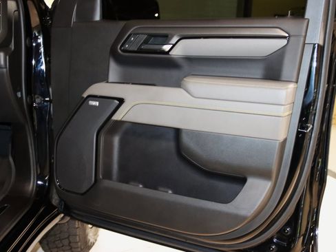 Used 2022 Chevrolet Silverado 1500 ZR2 w/ Technology Package image 59