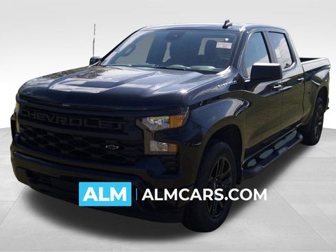 Used 2024 Chevrolet Silverado 1500 Custom image 1