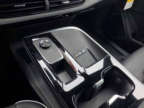 New 2026 Buick Enclave Sport Touring w/ Power Package image 26