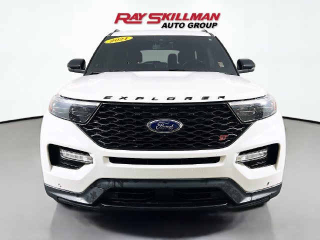 Used 2021 Ford Explorer ST AWD/4WD image 2