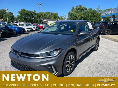 Used 2025 Volkswagen Jetta S FWD image 3