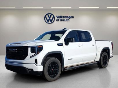 Used 2025 GMC Sierra 1500 Elevation w/ LPO, Elevation Black Package