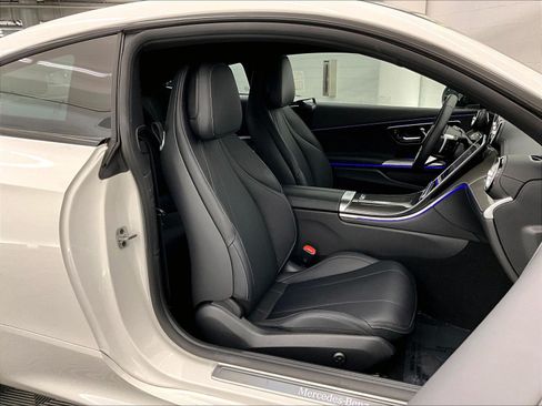 Used 2026 Mercedes-Benz CLE 450 4MATIC Coupe image 6