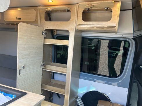 Used 2024 Mercedes-Benz Sprinter 144 Cargo image 18