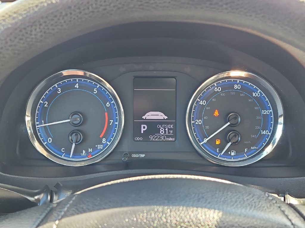 Used 2019 Toyota Corolla LE FWD image 25