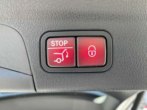 Used 2022 Mercedes-Benz GLE 350 4MATIC image 14