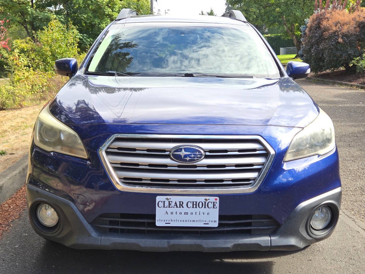 Used 2015 Subaru Outback 2.5i Premium AWD/4WD image 6