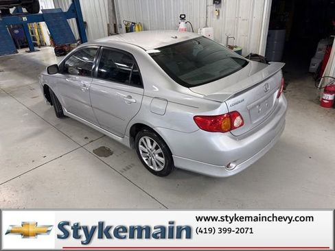 Used 2010 Toyota Corolla S image 7