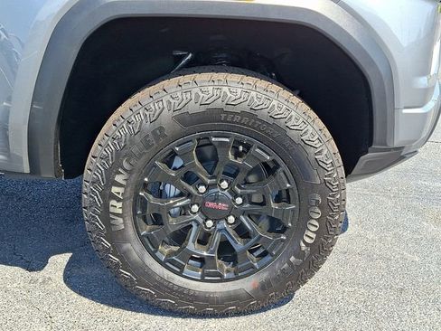 New 2026 GMC Canyon Elevation w/ Convenience Package AWD/4WD image 6