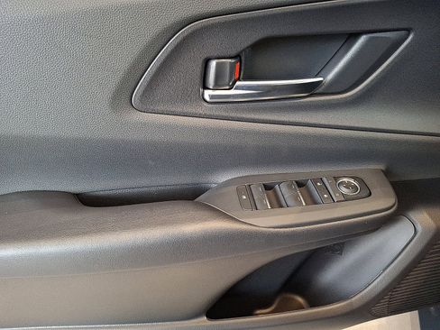 New 2026 Toyota Prius Plug-In Hybrid FWD image 14