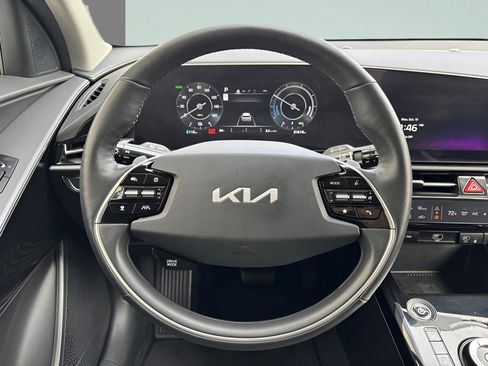 Used 2023 Kia Niro Wind w/ Wind Preserve Package image 17