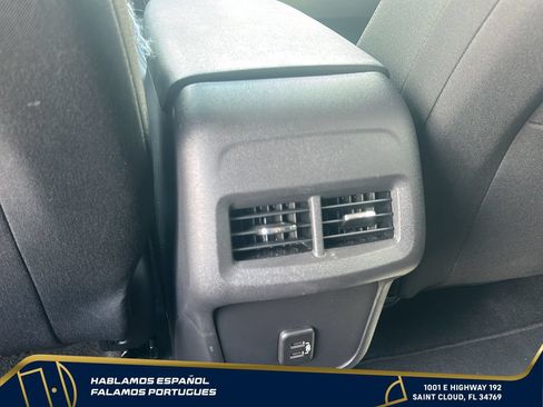 Used 2024 Chevrolet Equinox LT FWD image 24