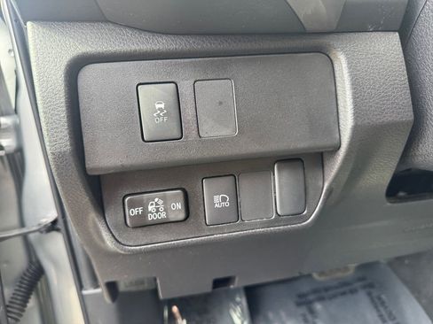 Used 2023 Toyota Tacoma SR5 w/ SX Package image 21