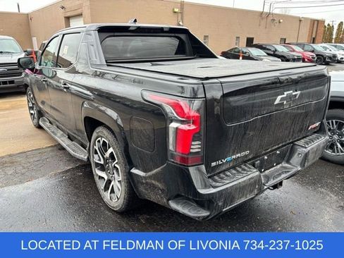 Used 2024 Chevrolet Silverado EV RST image 2