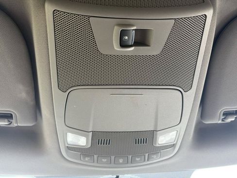 Used 2017 Ford F150 XLT w/ Equipment Group 302A Luxury AWD/4WD image 18