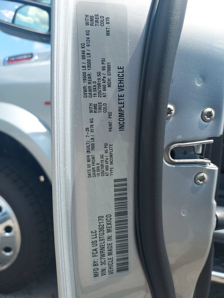 New 2026 RAM 5500 4x4 Crew Cab w/ Laramie Trim Package image 24