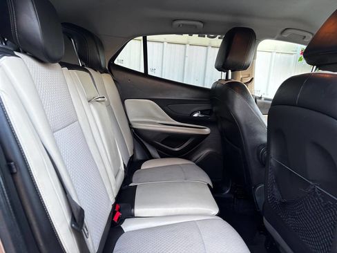 Used 2018 Buick Encore Preferred image 16